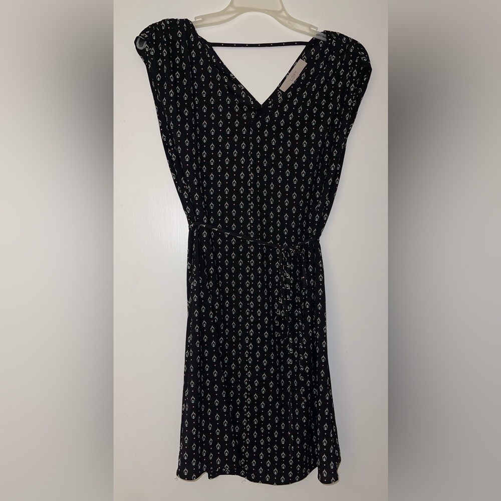 LOFT Black Casual Sleeveless Dress with Tie Waist XS